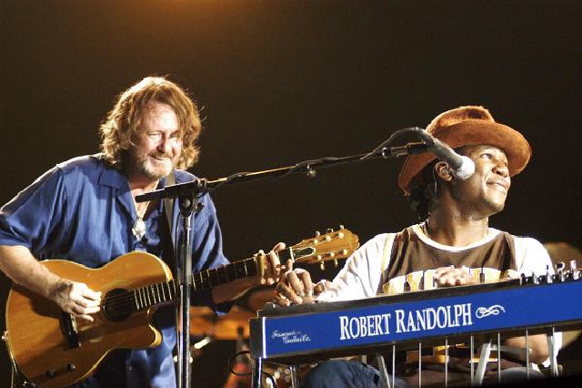 2005/09 September/ACL/640x480_Widespread_Panic_DSC_4913a.jpg